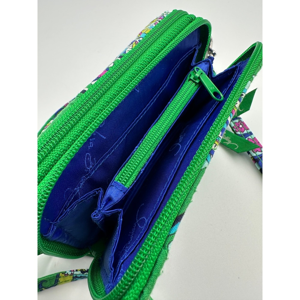 Vera Bradley All In One Crossbody Green Emerald Paisley Quilted Cotton Wristlet - Picture 7 of 16